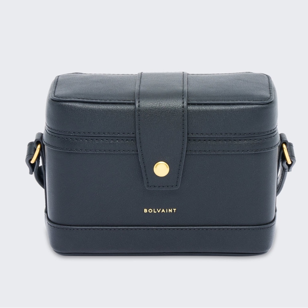 Bolvaint Elegant Black Crossbody Bag
